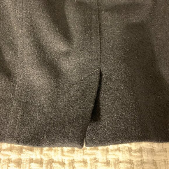 COPY - Burberry  LondonLining Wool Blend Skirt - Picture 7 of 10